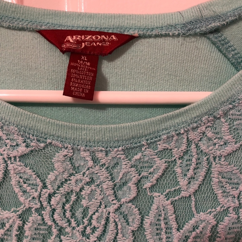 Sweatshirt - Picture 2 of 3